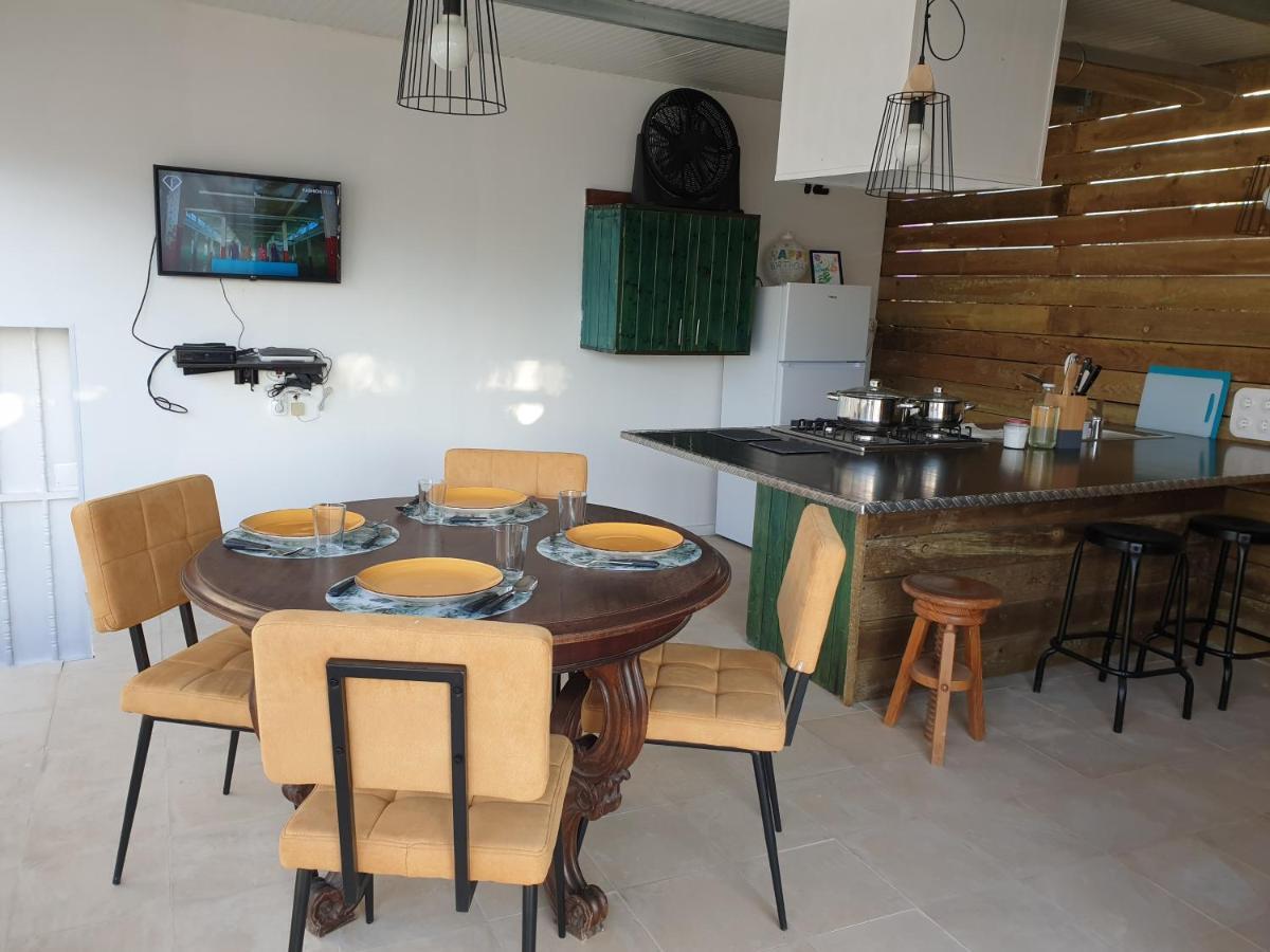 Ostello Casa Vale Ecotainer Lisbona Esterno foto